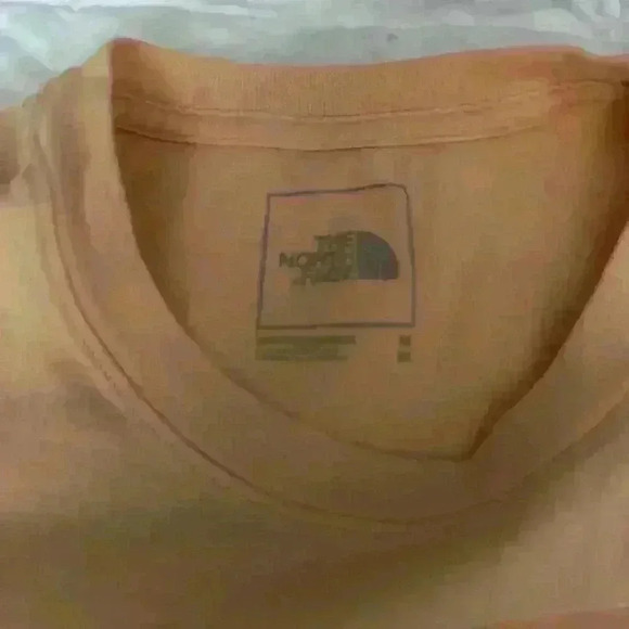 The north face graphic short sleeve tee - Picture 2 of 3